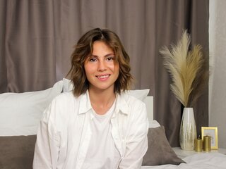 VikkiSanders free livejasmin.com